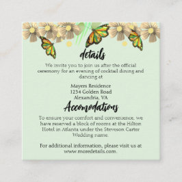 小さな蝶が道を進んでいるフローラ エンクロージャーカード