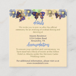 小さな蝶が道を進んでいるフローラ エンクロージャーカード