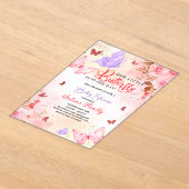 小さな蝶の赤ちゃんシャワー女の子水色ピンク アクリル招待状 (レイダウン)