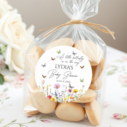 小さな蝶の野生の花の赤ちゃんシャワー ラウンドシール