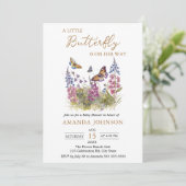小さな蝶の野生の花の赤ちゃんシャワー 招待状 (スタンド正面)