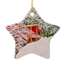 「小さな赤いキャビンで冬だ」のロビー。