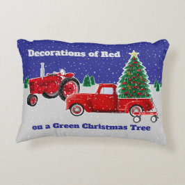 小さな赤いトラックとワゴンと古い赤いトラクター アクセントクッション