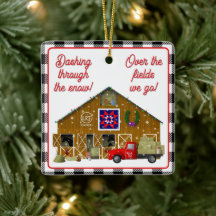 小さな赤いトラックと馬の牧場