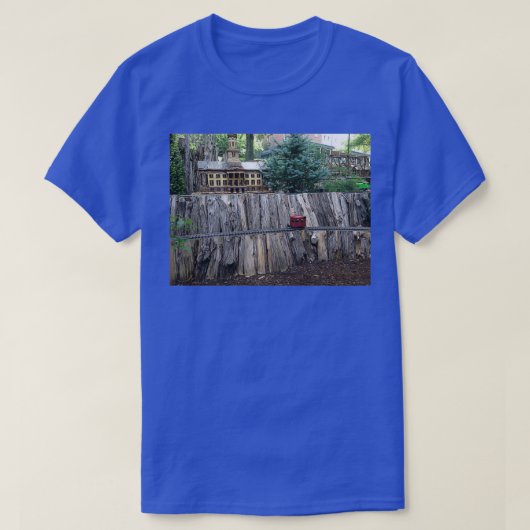 小さな赤い列車1 Tシャツ (デザイン正面)