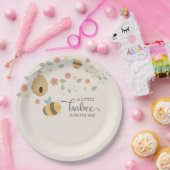 小さな赤ん坊が途中で、蜂の赤ん坊シャワー ペーパープレート (パーティー)