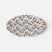 小さな赤ピックアップトラック雪のクリスマスツリー ペーパープレート (アングル)