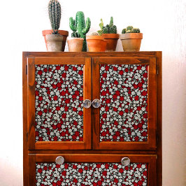 小さな赤、白と灰色の花のパターンの切り離し 薄葉紙