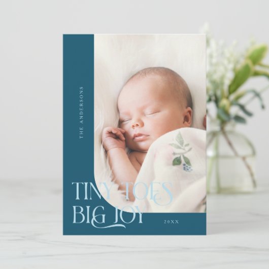 小さな足指ビッグジョイティール(緑がかった色)写真誕生 案内状 (スタンド正面)
