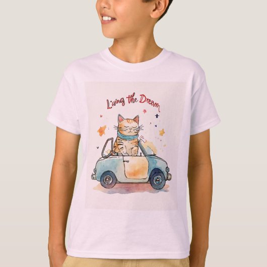小さな車の中で太った猫 Tシャツ (正面)