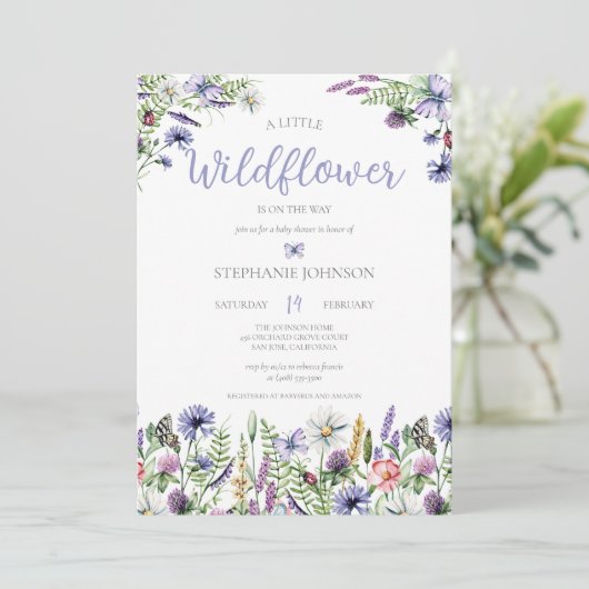 小さな野生の花ラベンダーのフローラの赤ちゃんシャワー 招待状 (スタンド正面)