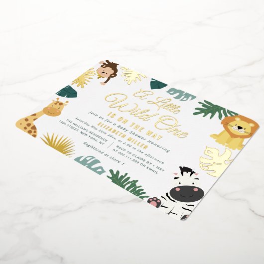 小さな野生の1ヶ所の森林の赤ちゃんシャワー 箔招待状 (回転した状態)