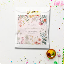 小さな野花が一かわいらし歳になる