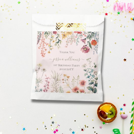 小さな野花が一かわいらし歳になる フェイバーバッグ