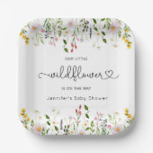 小さな野草は赤ん坊のシャワーの途中にある ペーパープレート (正面)
