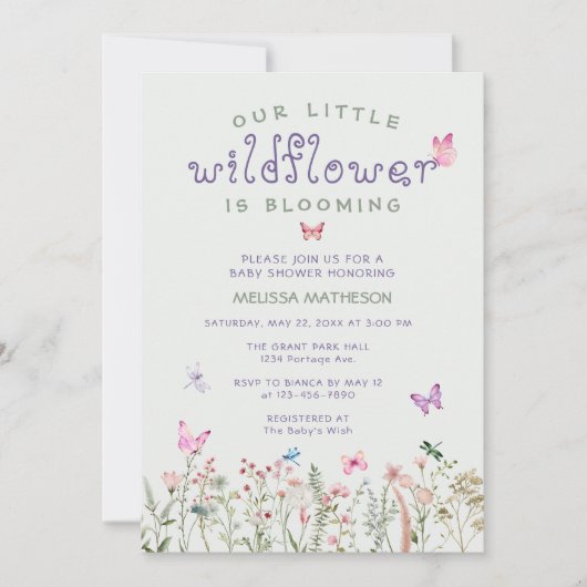 小さな野草花が女の子の赤ちゃんシャワー咲いている 招待状 (正面)