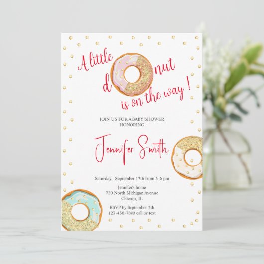 小さな金色のドーナツの赤ちゃんシャワーの招待状 招待状 (スタンド正面)