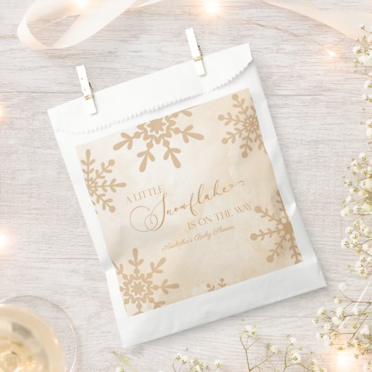 小さな雪の結晶の冬のワンダーランド赤ちゃんシャワー フェイバーバッグ (クリップ留めされた状態)