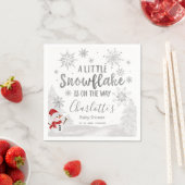 小さな雪の結晶の灰色の赤ちゃんシャワー スタンダードカクテルナプキン (インサイチュ)