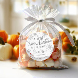 小さな雪の結晶の灰色の赤ちゃんシャワー ラウンドシール