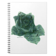 小さな鳥がバラ