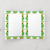 小さな鳥が私に緑のフクロウのハッピーバースデーを言った 箔グリーティングカード (内側レイダウン)