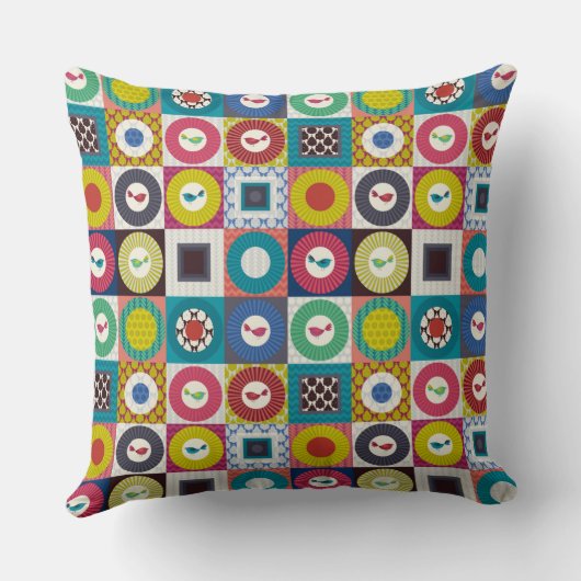 小さな鳥 クッション (裏面)