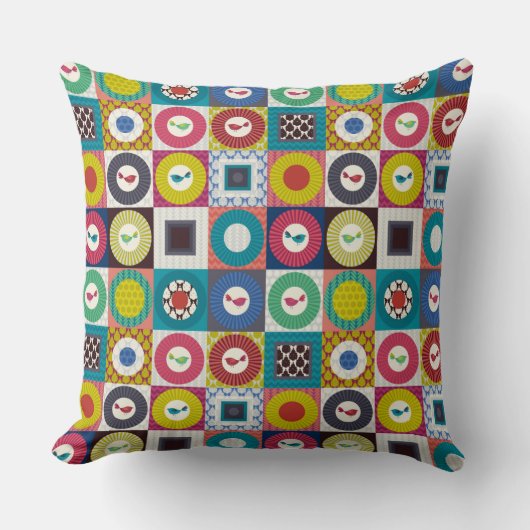 小さな鳥 クッション (正面)