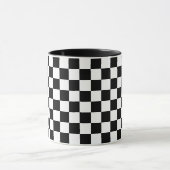 小さな黒と白のチェック柄 マグカップ (中央)