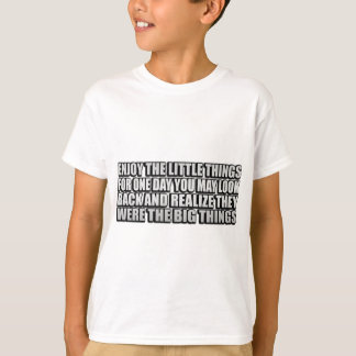小さ楽しむな事は一日でも見て良い Tシャツ