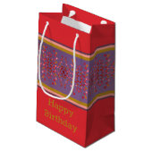 小パターン（の模様が）ある紙抱き枕ハッピーバースデー スモールペーパーバッグ (裏面アングル)