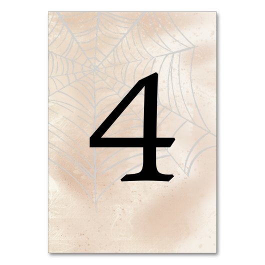 小不気味組テーブル番号4 テーブルナンバー (正面)