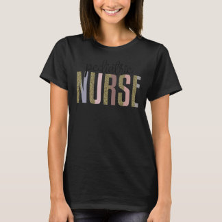 小児ナースヒョウ印刷看護学校女性 Tシャツ