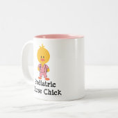 小児科のナースのひよこのマグ ツートーンマグカップ (正面左)