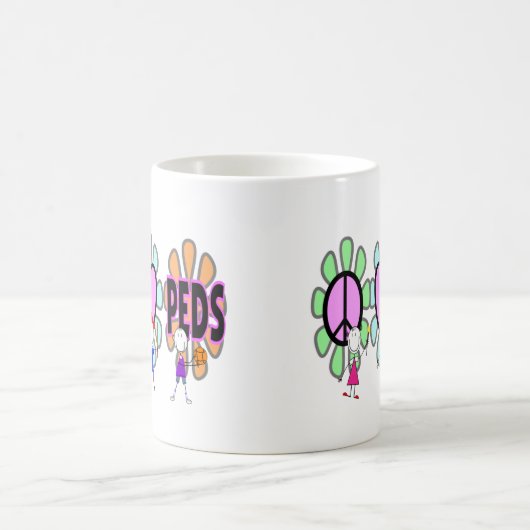 小児科のナースの"平和愛小児科"のギフト コーヒーマグカップ (中央)