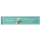 小児科医 – テディ – 聴診器 デスクネームプレート (正面)