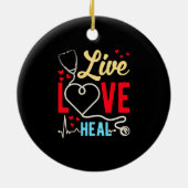 小児誇りを持ったナースかわいい医療助手 セラミックオーナメント (裏面)