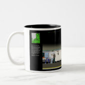 小包を渡して下さい: Bookcoverのマグ ツートーンマグカップ (左)