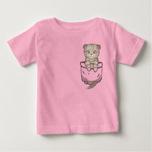 小型のかわいいスコットランド人の折目猫の子ネコ ベビーTシャツ