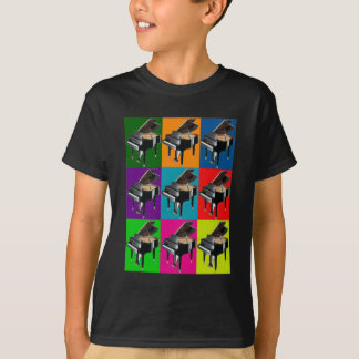 小型グランドピアノのポップアートのTシャツ及びギフト Tシャツ