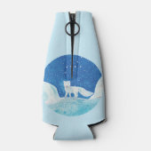 小型北極キツネ（フクレンソウ）イラストレーション ボトルクーラー (裏面)