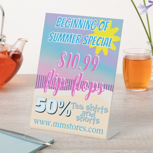 小売店舗のペデスタルサイン 台座サイン (インサイチュ)