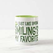 「小妖精や小人/笑顔が私のお気に入りのこと」クリスマスマグ ツートーンマグカップ (中央)