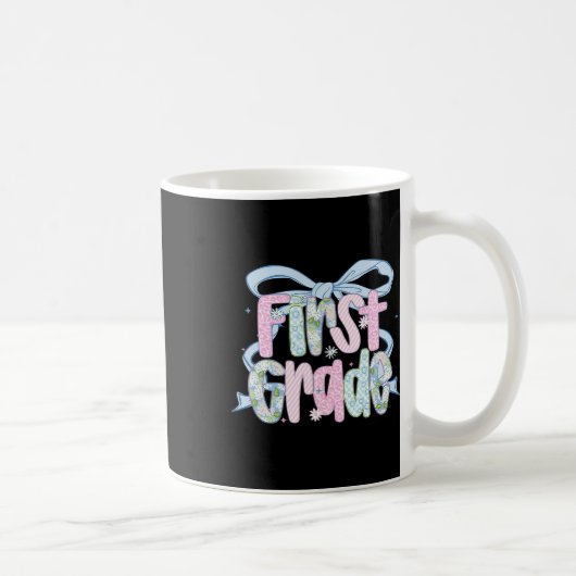 小学校1年生の初めての日のフラワーバンドル 先生用 コーヒーマグカップ (右)
