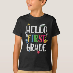 小学校1年生の教室のバック・スクール・キッズギフト Tシャツ