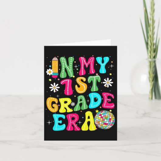 小学校1年生の時代の女の子が学校に通い始める カード (正面)