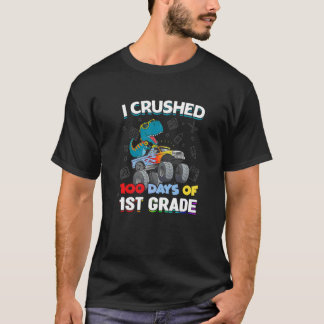 小学校1年生の100日をやり遂げた 賢い先輩 Tシャツ