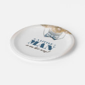 小男が赤ちゃんシャワーを浴びる ペーパープレート (アングル)