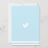 小男の子が道を進む – 青と白の象 招待状 (裏面)