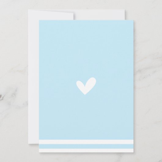 小男の子が道を進む – 青と白の象 招待状 (裏面)